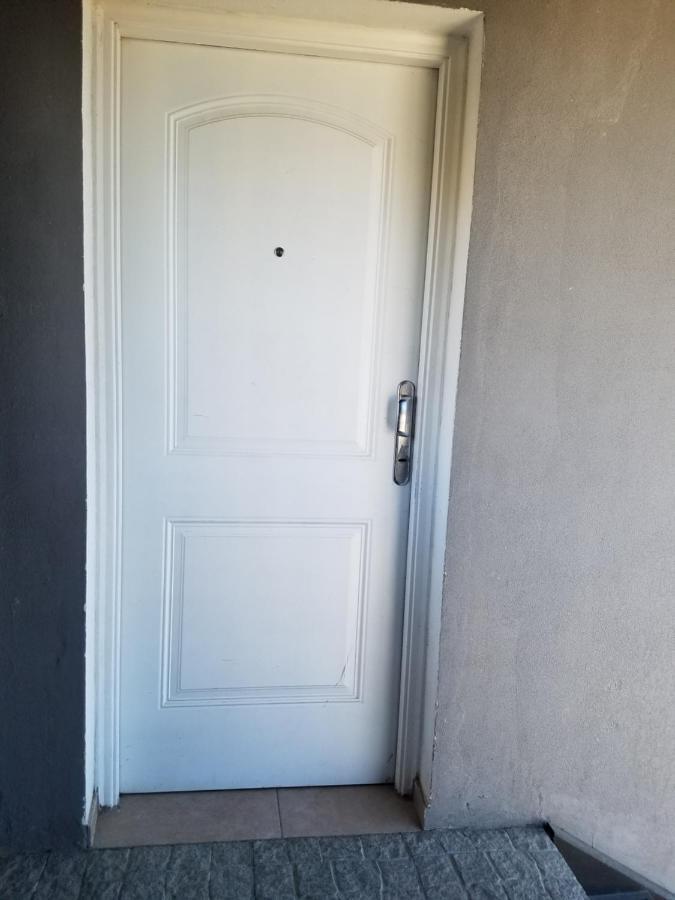 Departamento Calafate Centrico #3 Apartment เอลกาลาฟาเต ภายนอก รูปภาพ